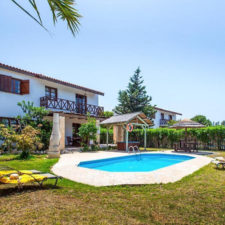 Amazing Home In Pomos With Wifi Zewnętrze zdjęcie